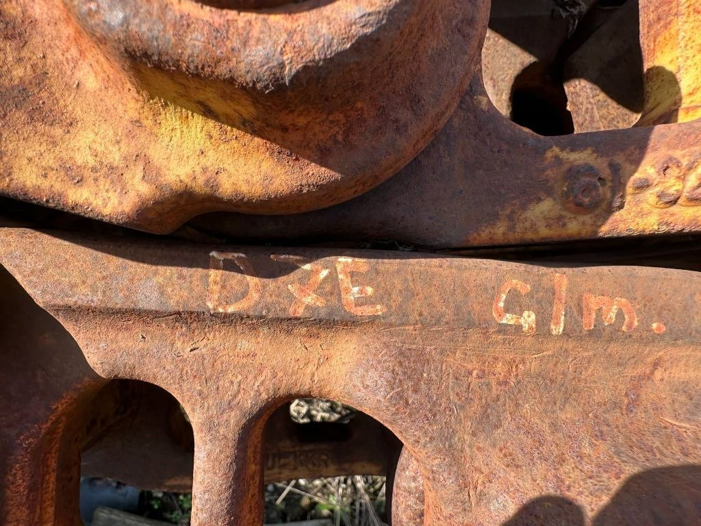 CAT D 6 R - Šine za Građevinska mašina: slika 2 CAT D 6 R - Šine za Građevinska mašina: slika 2