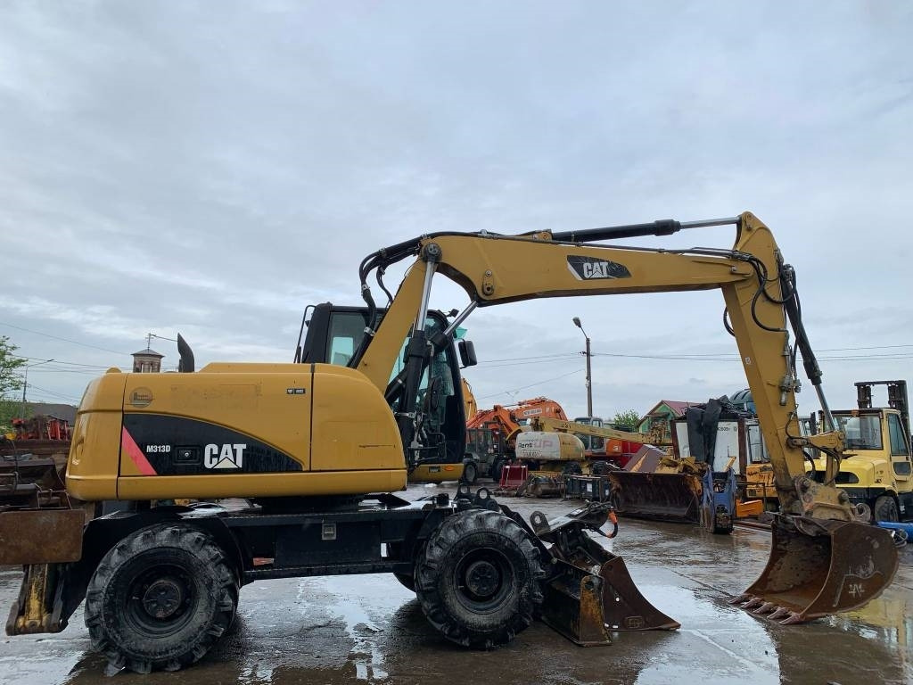 CAT M 313 D - Bager točkaš: slika 5 CAT M 313 D - Bager točkaš: slika 5