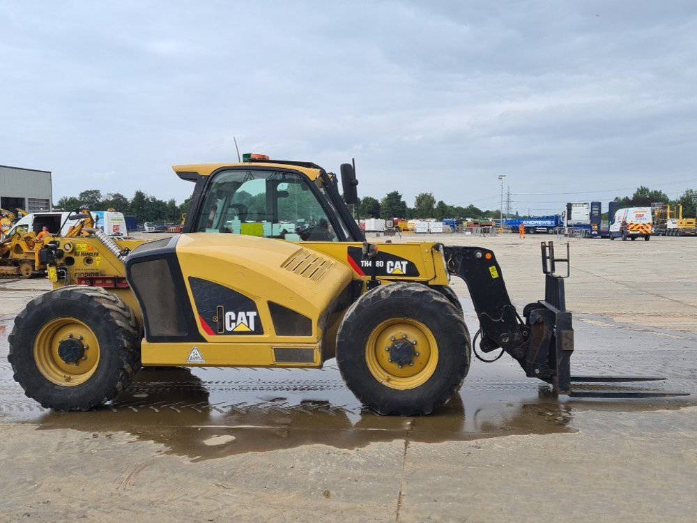 CAT TH 408 D - Teleskopski upravljač: slika 1 CAT TH 408 D - Teleskopski upravljač: slika 1