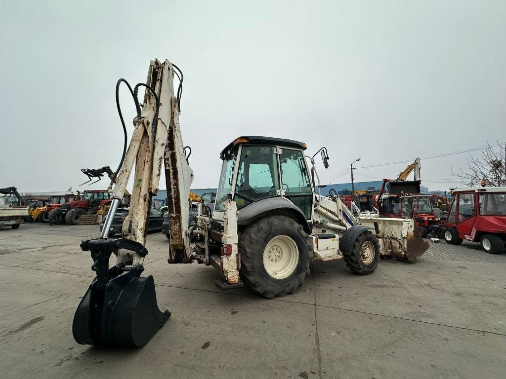 Case SR590-4PS - Bager utovarivač: slika 4 Case SR590-4PS - Bager utovarivač: slika 4