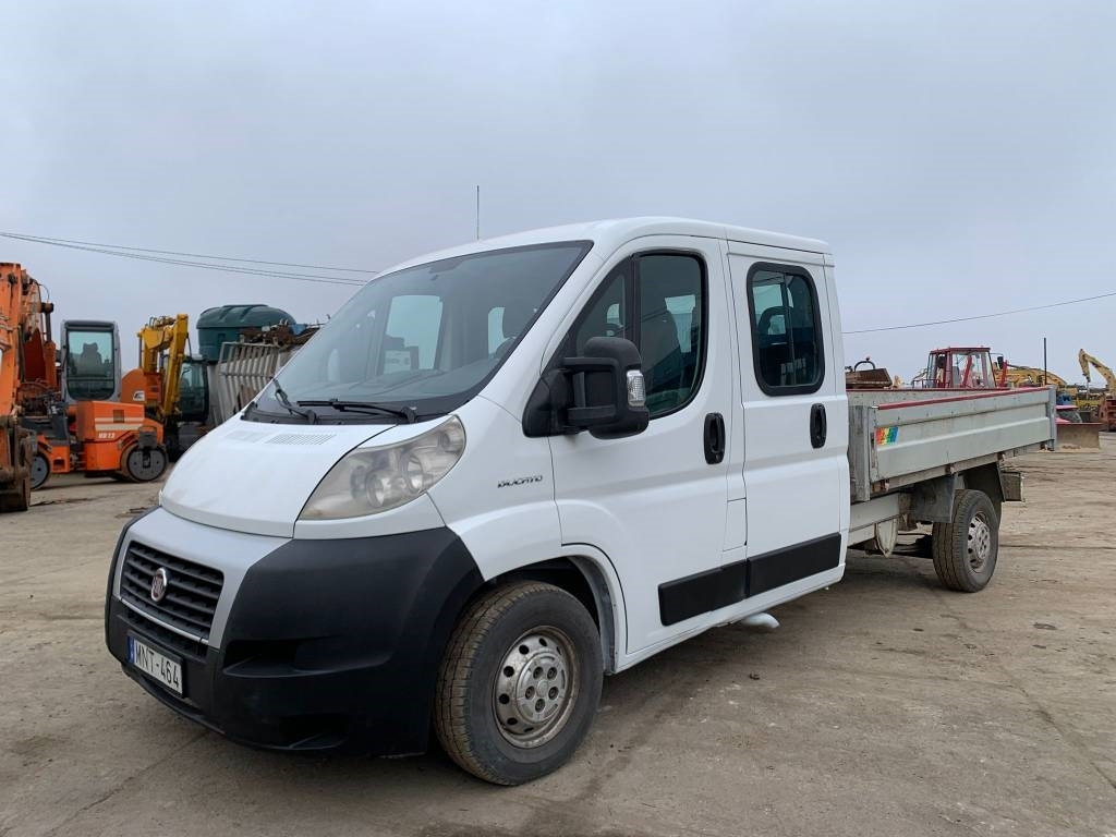 Fiat Ducato - Dostavno vozilo sa otvorenom sandukom: slika 2 Fiat Ducato - Dostavno vozilo sa otvorenom sandukom: slika 2