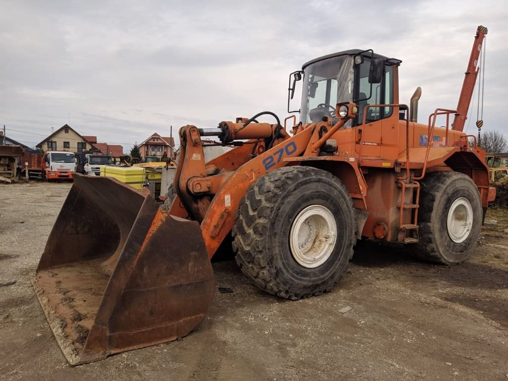 Fiat-Hitachi W 270 - Utovarivač točkaš: slika 4 Fiat-Hitachi W 270 - Utovarivač točkaš: slika 4