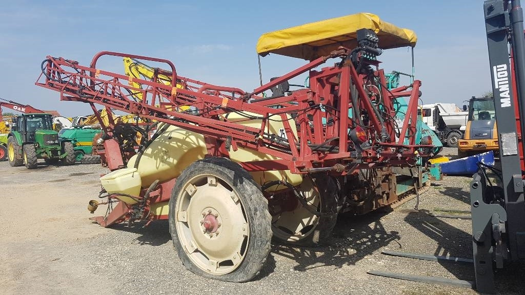 Hardi Commander 2200 - Vučena prskalica: slika 2 Hardi Commander 2200 - Vučena prskalica: slika 2