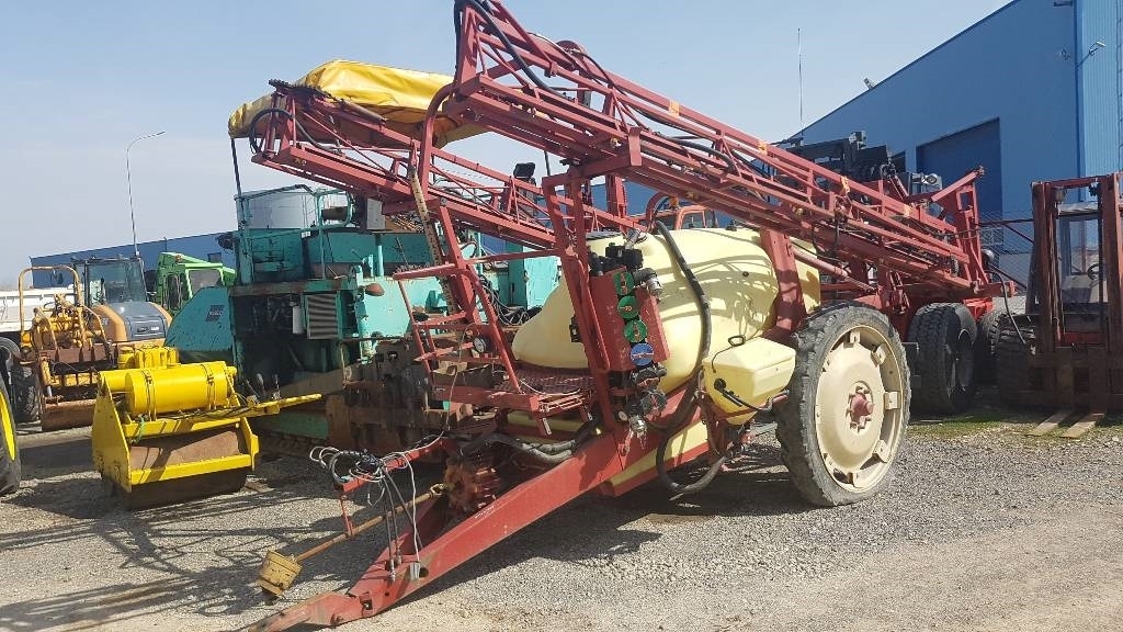 Hardi Commander 2200 - Vučena prskalica: slika 1 Hardi Commander 2200 - Vučena prskalica: slika 1