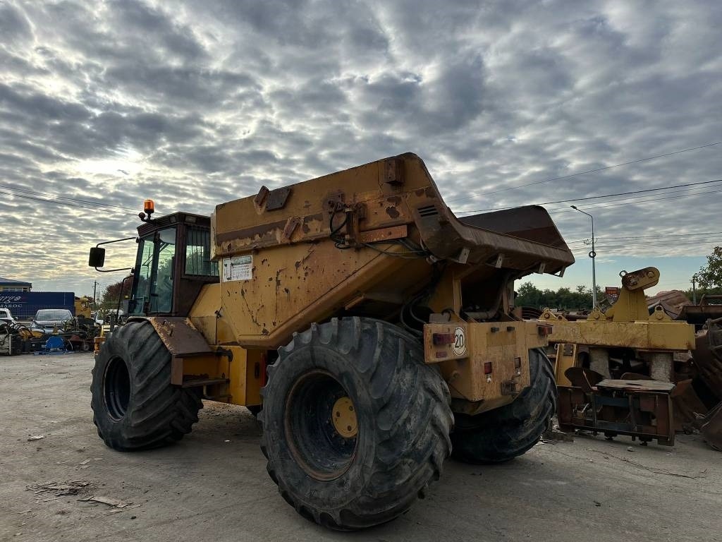 Hydrema 910 - Zglobni kiper: slika 3 Hydrema 910 - Zglobni kiper: slika 3