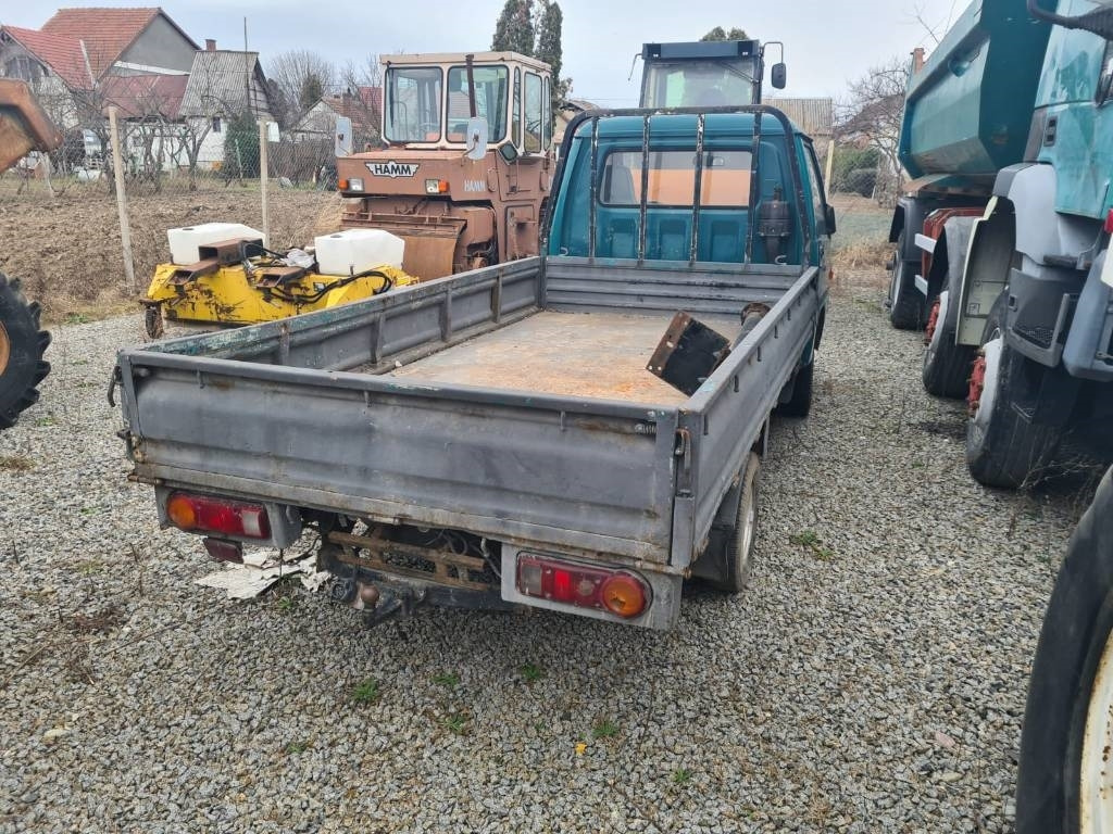 Hyundai H 100 - Kamion sa tovarnim sandukom: slika 3 Hyundai H 100 - Kamion sa tovarnim sandukom: slika 3