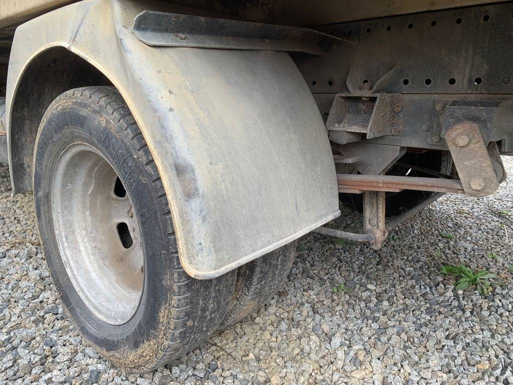 Iveco 35.10 - Dostavno vozilo istovarivač: slika 5 Iveco 35.10 - Dostavno vozilo istovarivač: slika 5