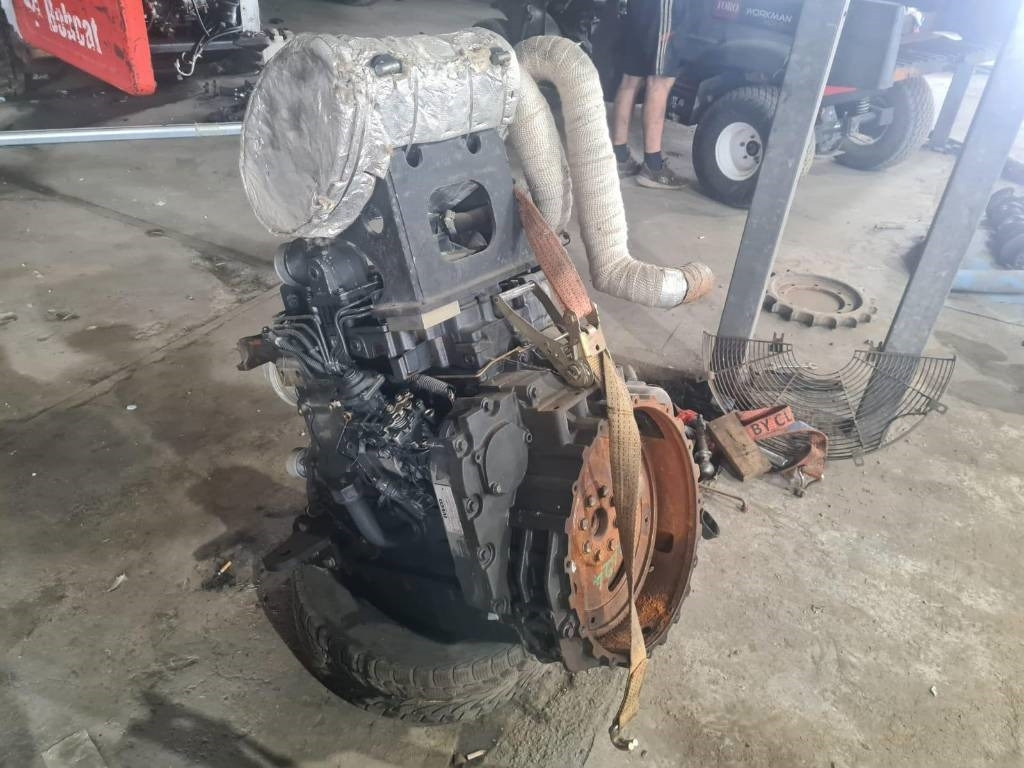 Iveco F4GE9484F ENGINE - Motor za Građevinska mašina: slika 3 Iveco F4GE9484F ENGINE - Motor za Građevinska mašina: slika 3