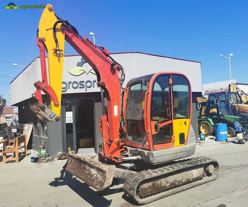 JCB 8050 - Mini bager: slika 1 JCB 8050 - Mini bager: slika 1