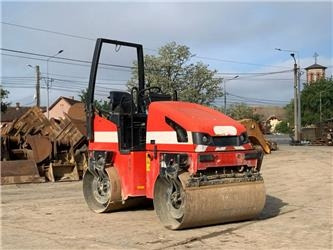 JCB VMT 260 - Valjak za puteve: slika 1 JCB VMT 260 - Valjak za puteve: slika 1