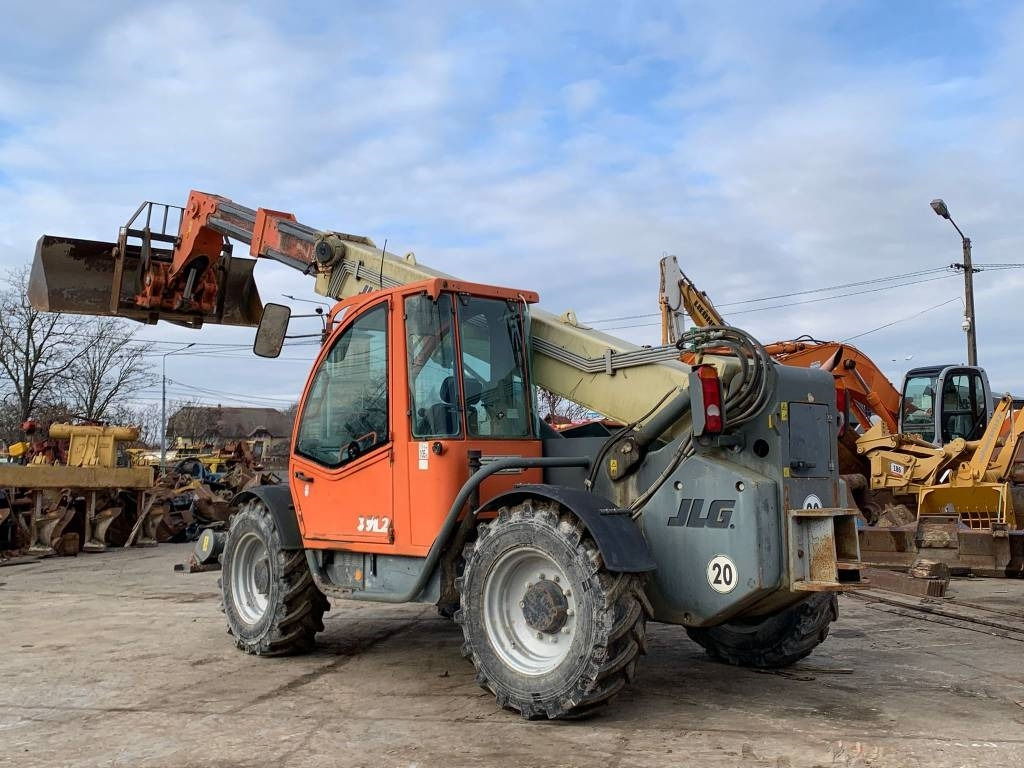 JLG 3512 - Teleskopski upravljač: slika 3 JLG 3512 - Teleskopski upravljač: slika 3