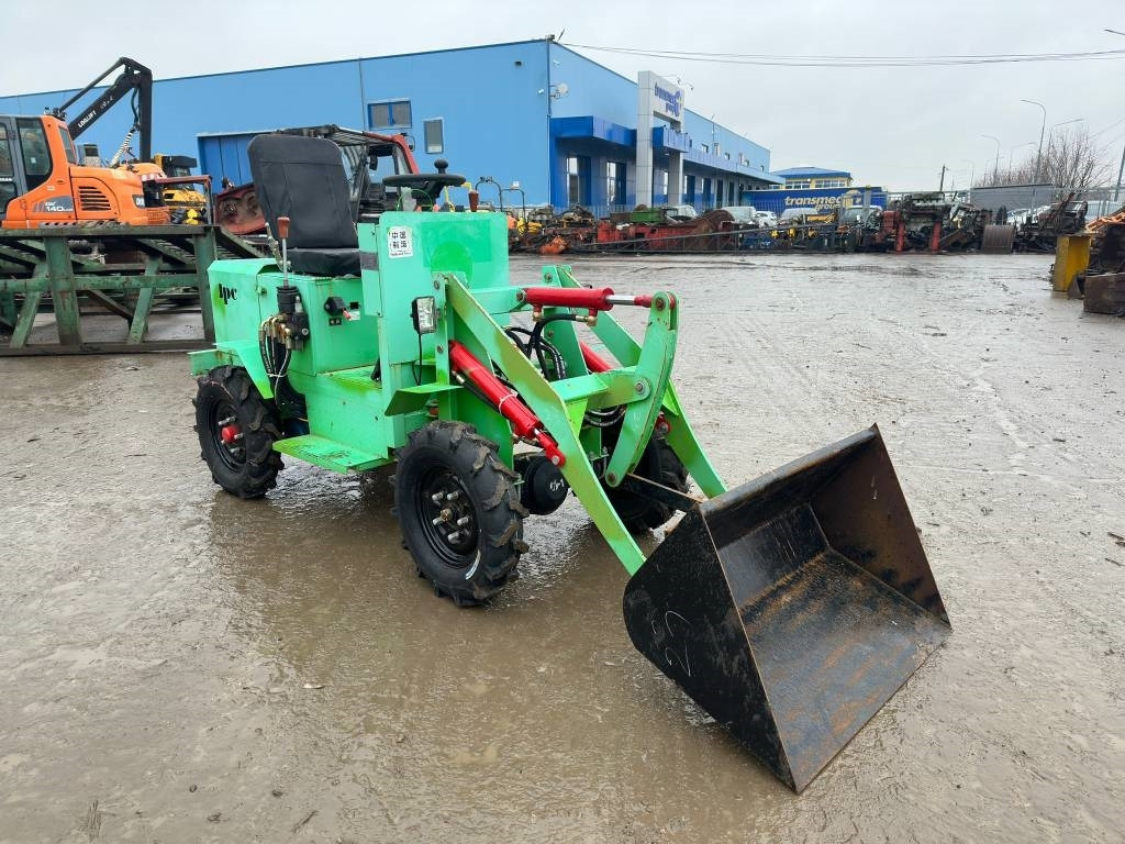 JPC ME18 - Zglobni utovarivač: slika 4 JPC ME18 - Zglobni utovarivač: slika 4