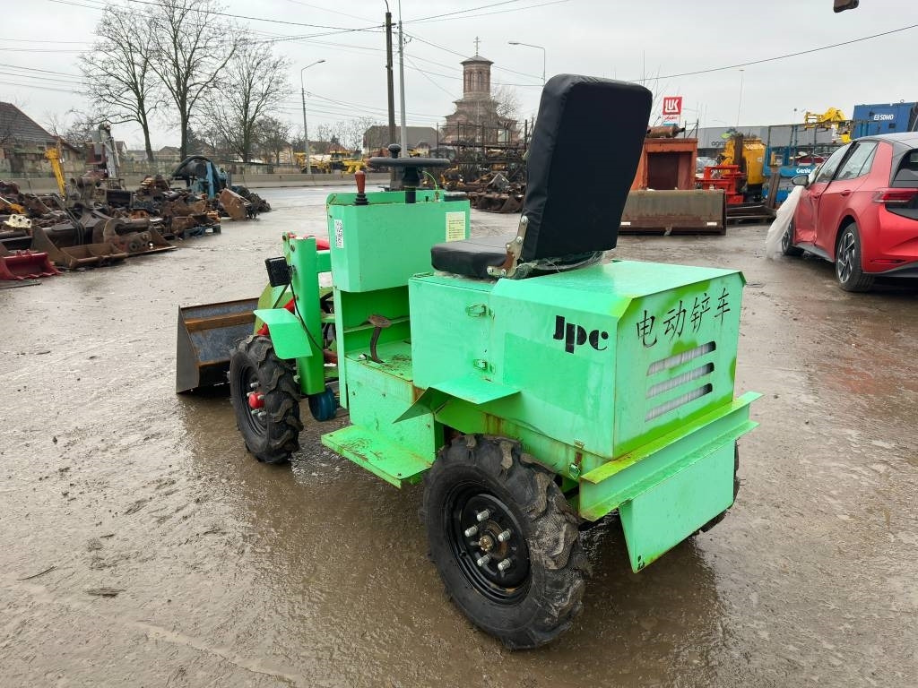 JPC ME18 - Zglobni utovarivač: slika 5 JPC ME18 - Zglobni utovarivač: slika 5