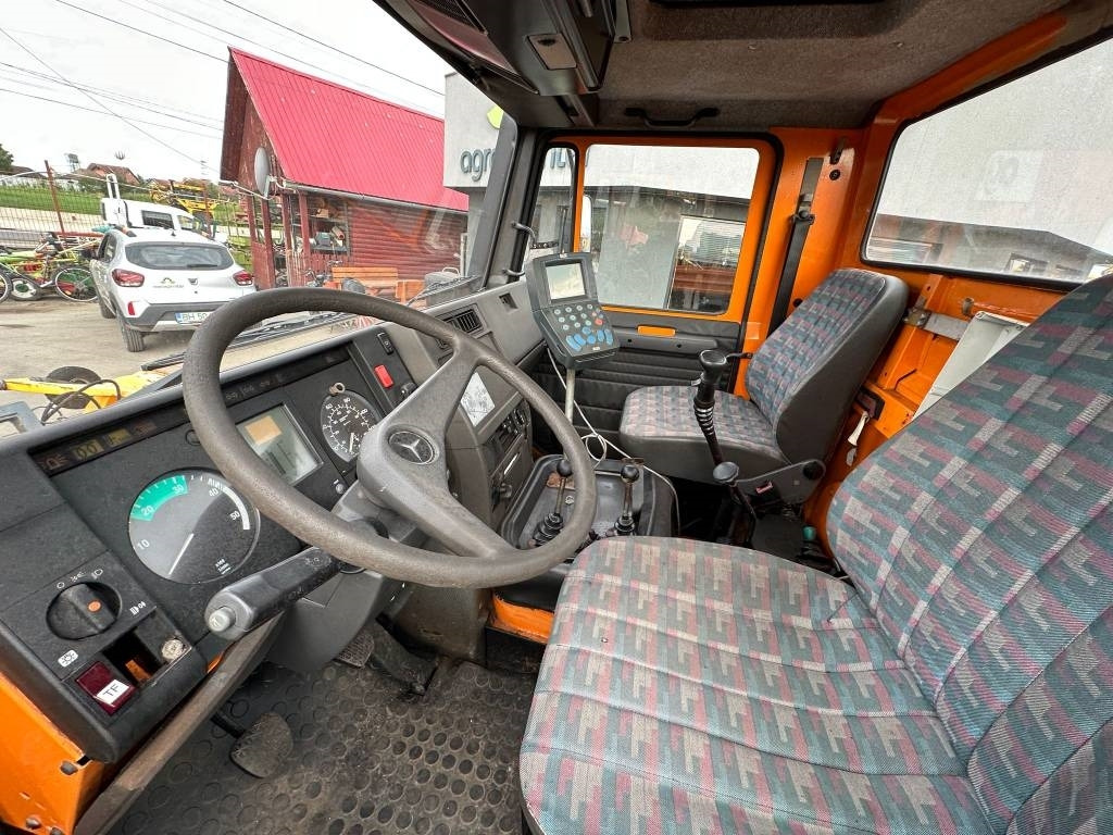 Korisno/ Posebno vozilo Mercedes-Benz Unimog 408/10: slika 10