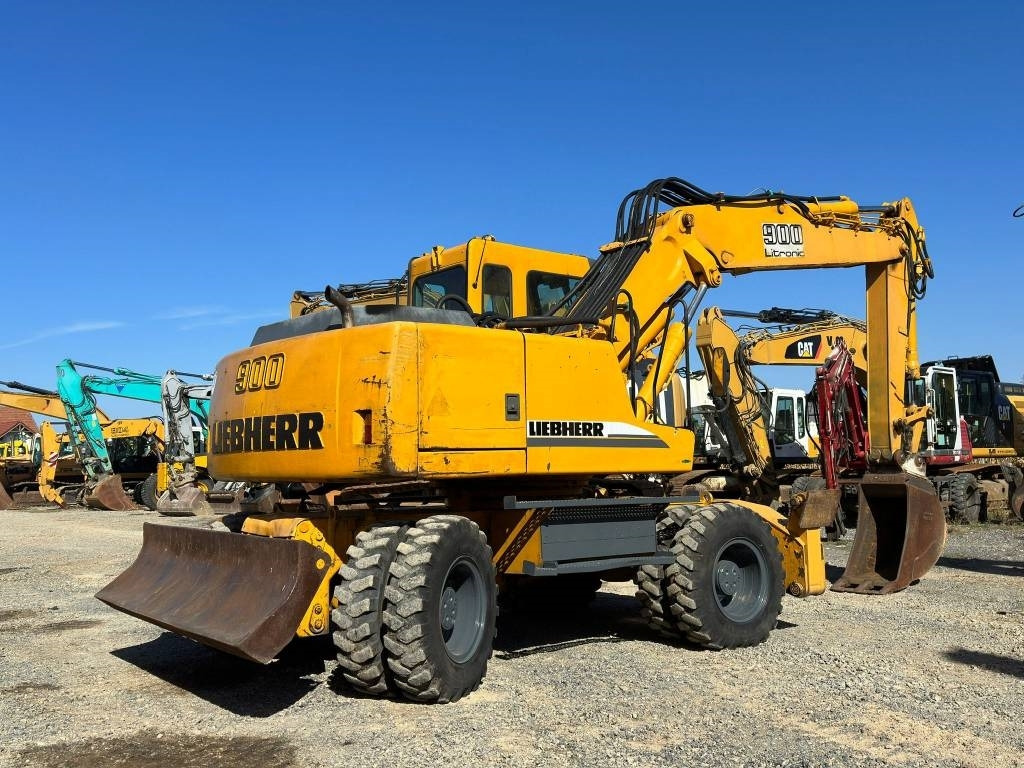 Liebherr A 900 B - Bager točkaš: slika 4 Liebherr A 900 B - Bager točkaš: slika 4