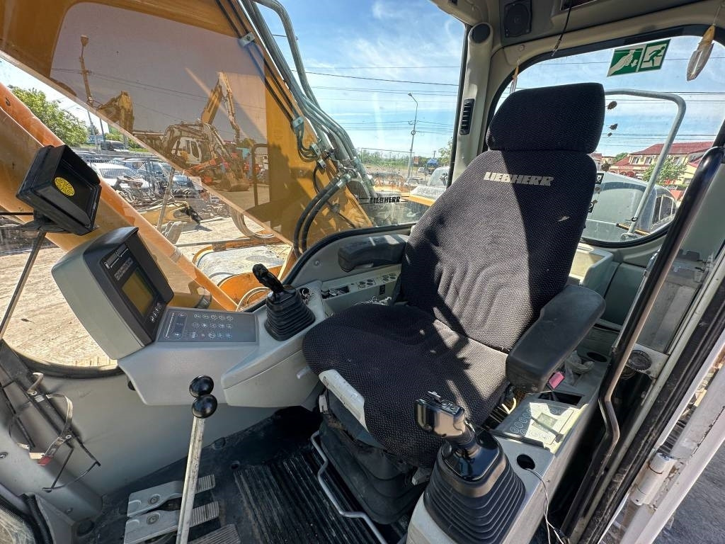 Bager guseničar Liebherr R 906 LC: slika 10