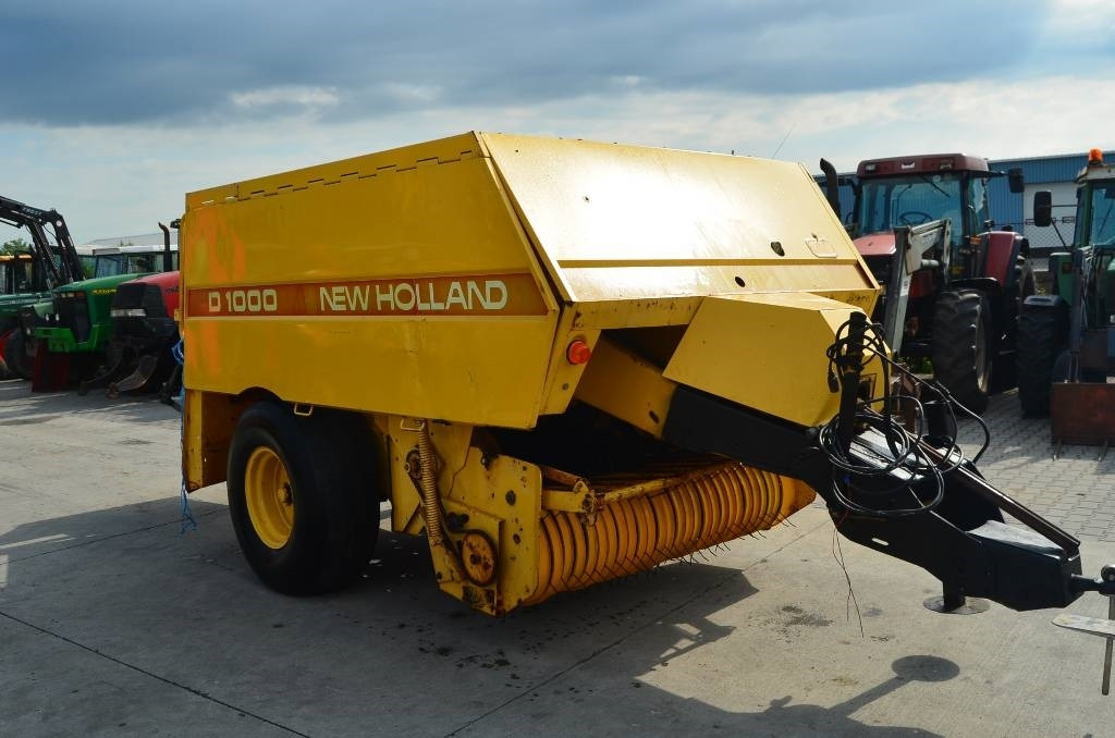New Holland D1000 - Balirka za kockaste bale: slika 4 New Holland D1000 - Balirka za kockaste bale: slika 4