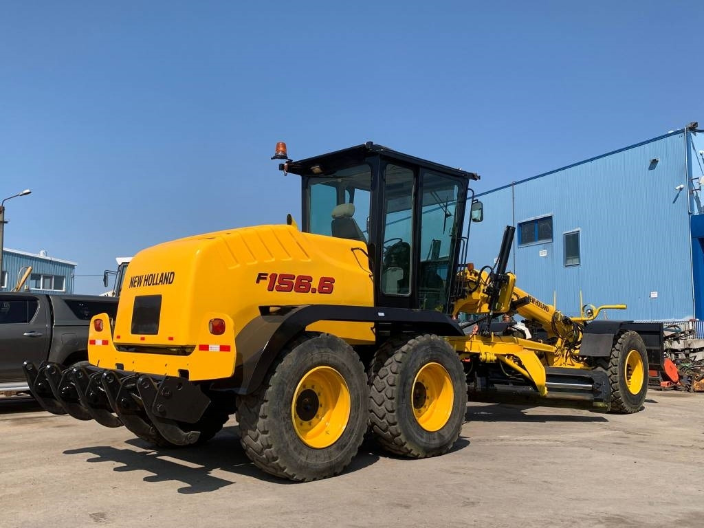 New Holland F 156.6 A - Grejder: slika 3 New Holland F 156.6 A - Grejder: slika 3