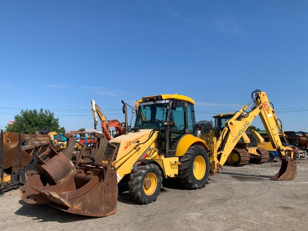 New Holland LB 110-4 PT - Bager utovarivač: slika 1 New Holland LB 110-4 PT - Bager utovarivač: slika 1