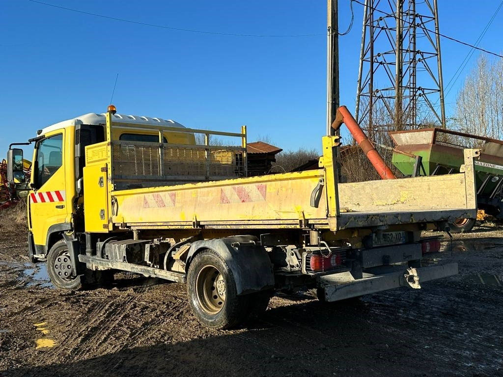 Nissan NT500 - Istovarivač: slika 4 Nissan NT500 - Istovarivač: slika 4