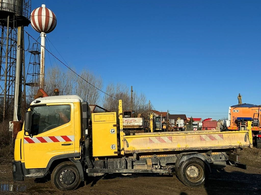 Nissan NT500 - Istovarivač: slika 3 Nissan NT500 - Istovarivač: slika 3