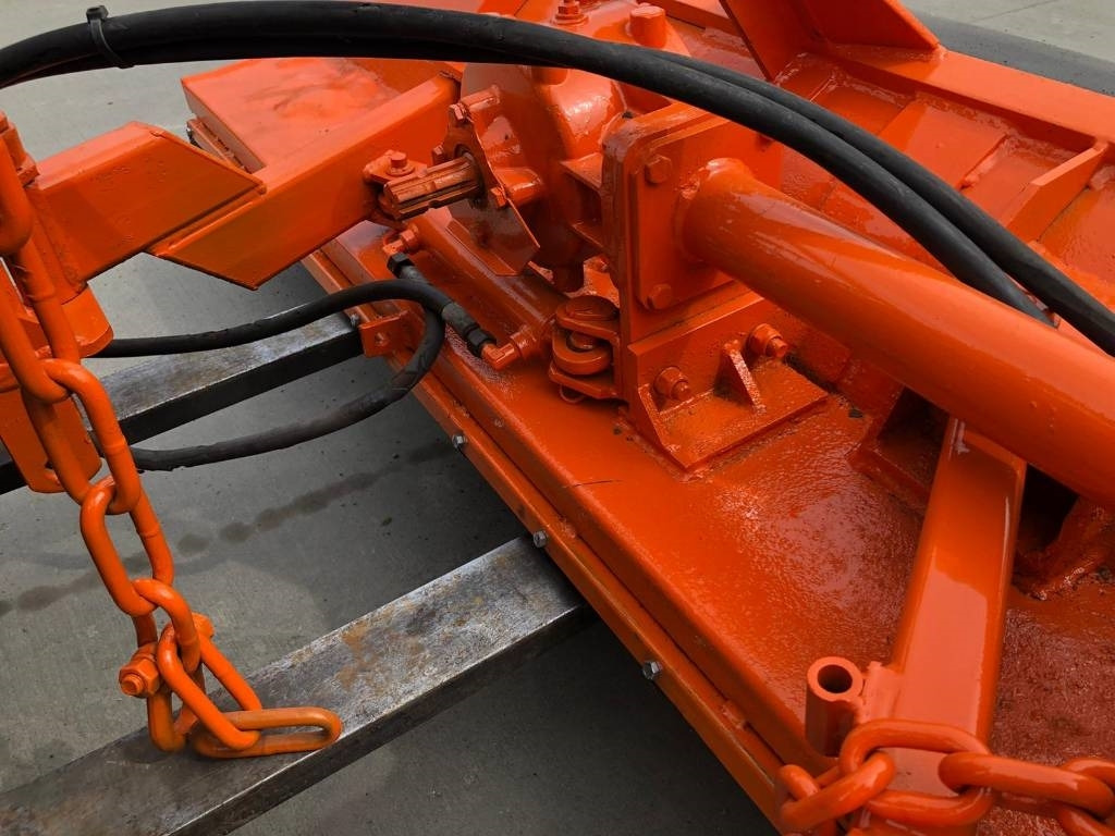 Perfect 180 - Tarup/ Mulčer: slika 2 Perfect 180 - Tarup/ Mulčer: slika 2