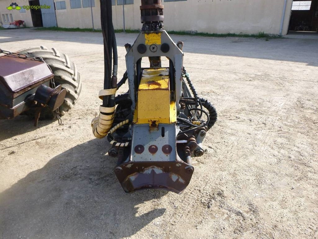 Kombajn za šumarstvo Ponsse HS 10 Harvester: slika 7