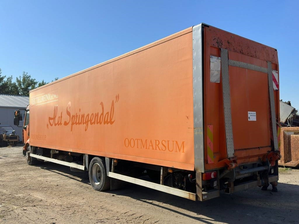 Renault Midlum 220 DCI  - Kamion sa zatvorenim sandukom: slika 2 Renault Midlum 220 DCI  - Kamion sa zatvorenim sandukom: slika 2