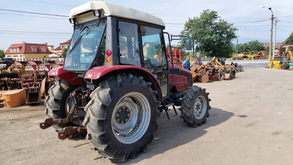 TYM T700 - Traktor: slika 4 TYM T700 - Traktor: slika 4