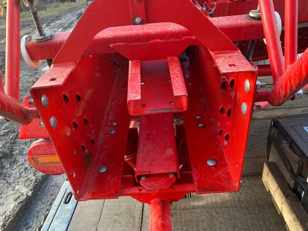 Unia Kostka Z511 NEW - Balirka za kockaste bale: slika 5 Unia Kostka Z511 NEW - Balirka za kockaste bale: slika 5