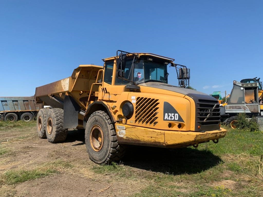 Volvo A 25 D - Zglobni kiper: slika 4 Volvo A 25 D - Zglobni kiper: slika 4