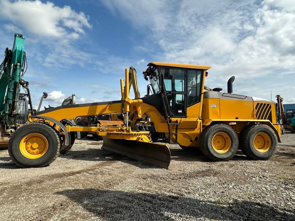 Volvo G 976 - Grejder: slika 2 Volvo G 976 - Grejder: slika 2