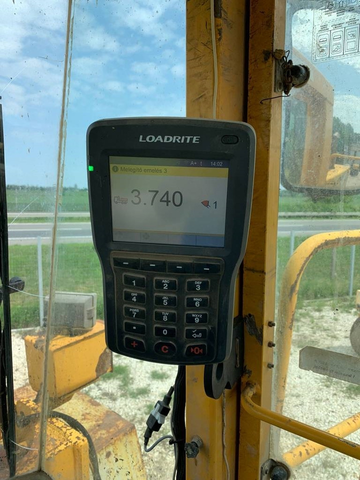 Volvo L330C - Utovarivač točkaš: slika 4 Volvo L330C - Utovarivač točkaš: slika 4