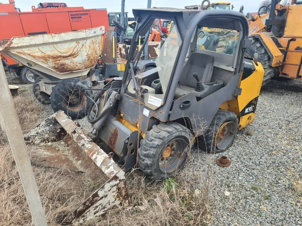 Volvo MC 95 C - Mini utovarivač: slika 1 Volvo MC 95 C - Mini utovarivač: slika 1