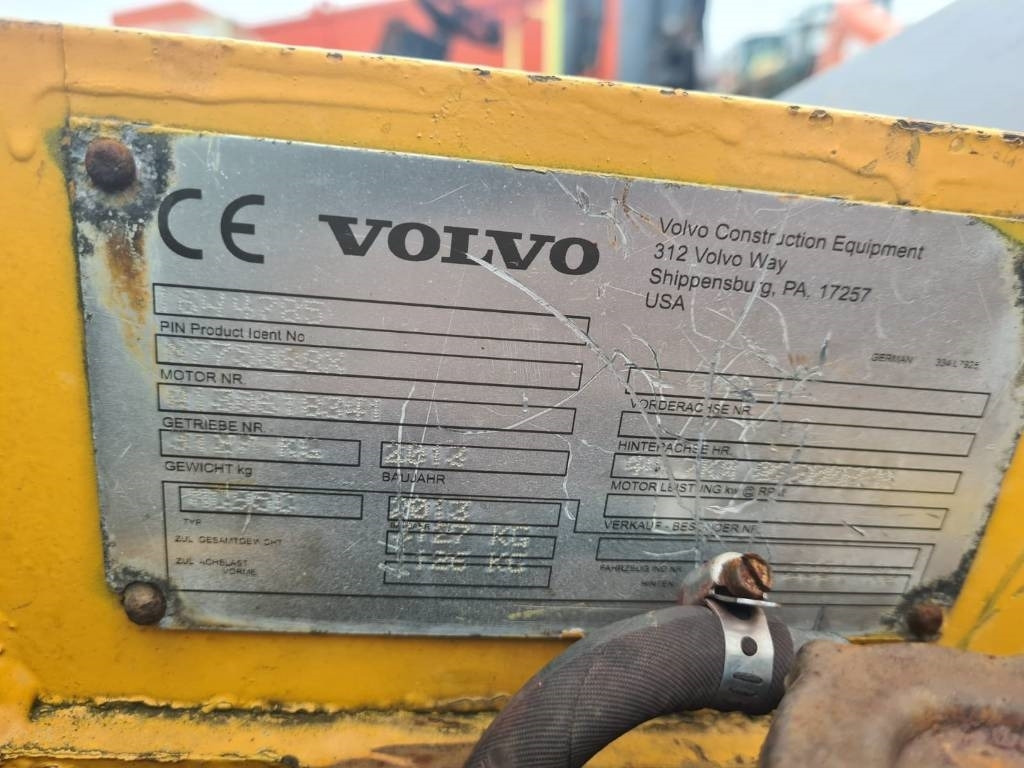 Volvo MC 95 C - Mini utovarivač: slika 5 Volvo MC 95 C - Mini utovarivač: slika 5