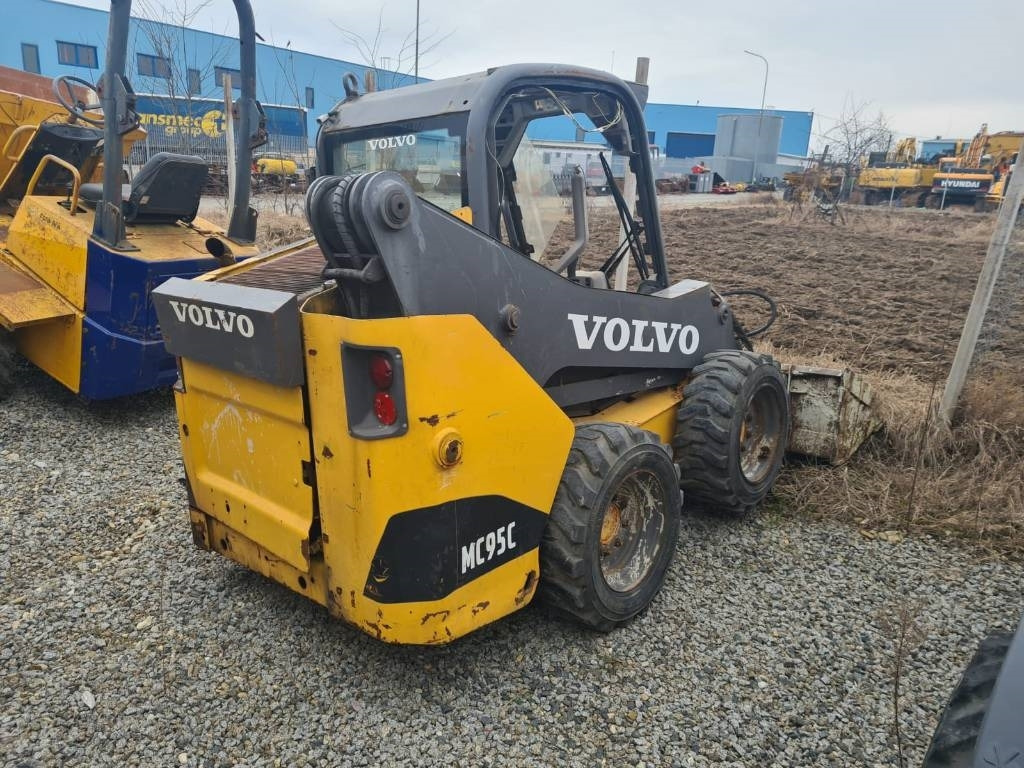 Volvo MC 95 C - Mini utovarivač: slika 2 Volvo MC 95 C - Mini utovarivač: slika 2