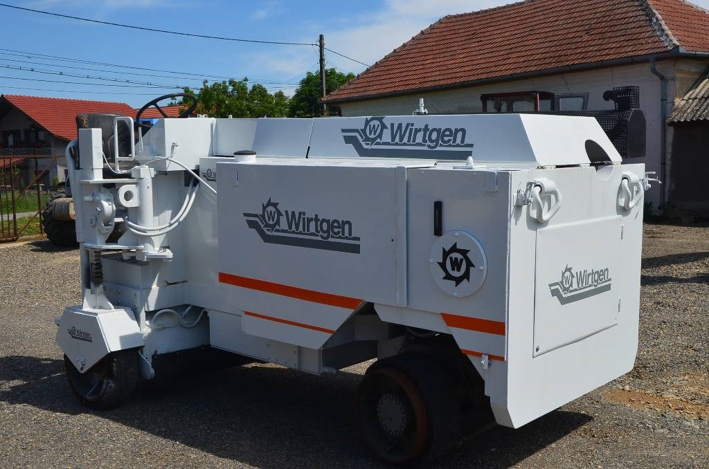 Wirtgen W1000L - Hladni planer: slika 1 Wirtgen W1000L - Hladni planer: slika 1