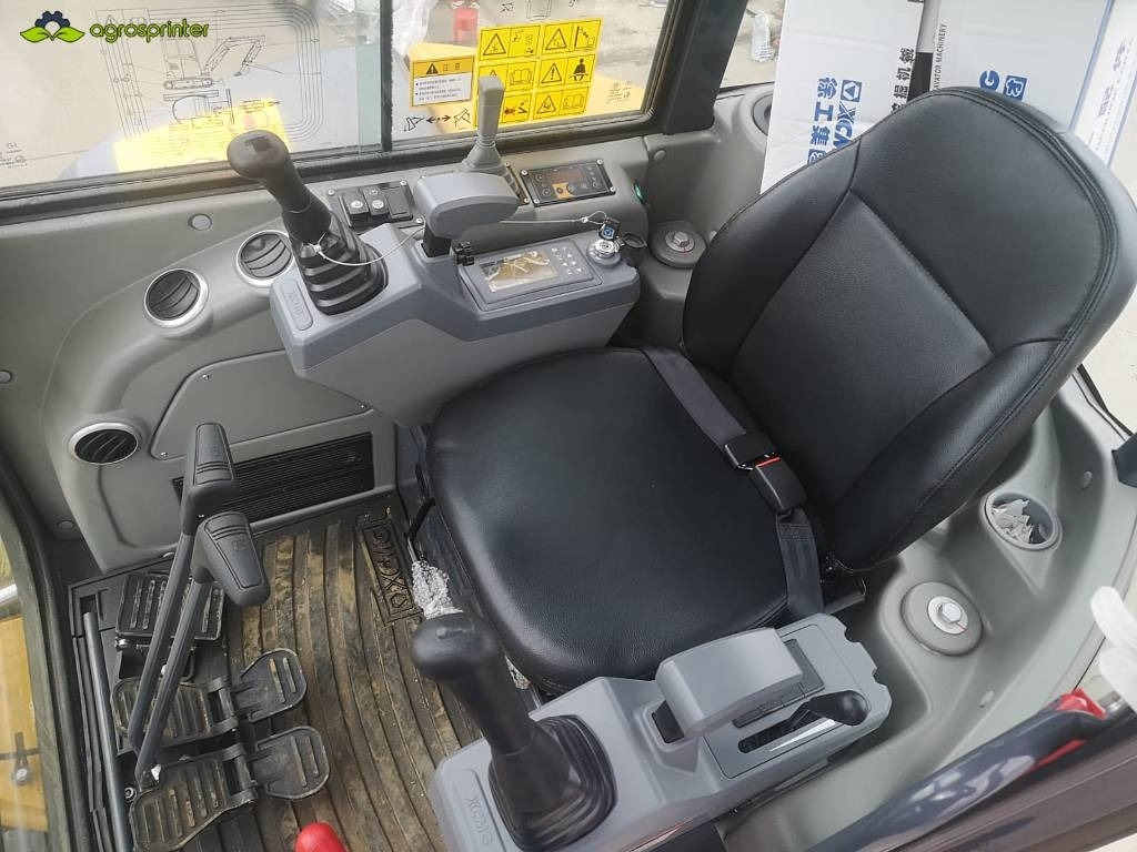 Mini bager XCMG XE 35 U: slika 7