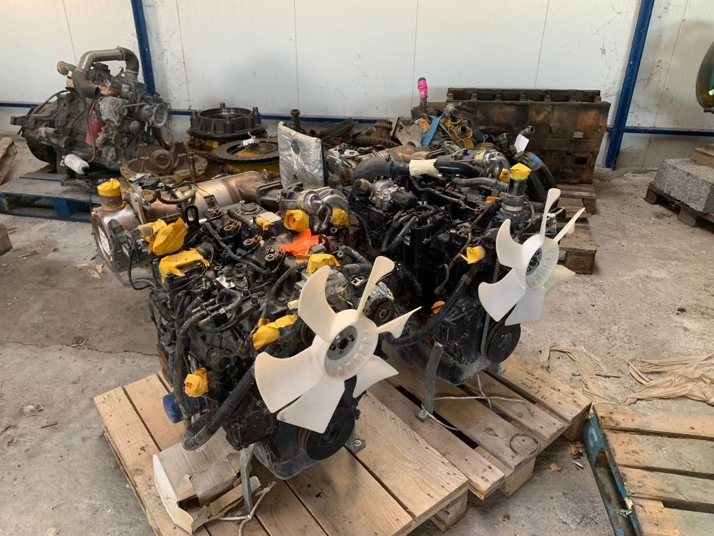 Yanmar 4TNV98CT - Motor za Građevinska mašina: slika 1 Yanmar 4TNV98CT - Motor za Građevinska mašina: slika 1