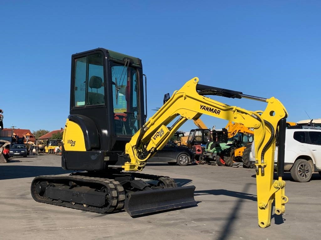 Yanmar Vio 25-4 - Mini bager: slika 1 Yanmar Vio 25-4 - Mini bager: slika 1