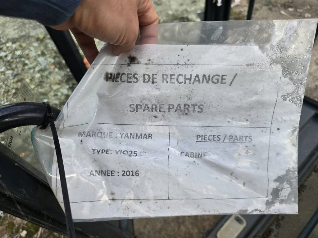 Yanmar Vio 25 Cabine - Kabina za Građevinska mašina: slika 4 Yanmar Vio 25 Cabine - Kabina za Građevinska mašina: slika 4