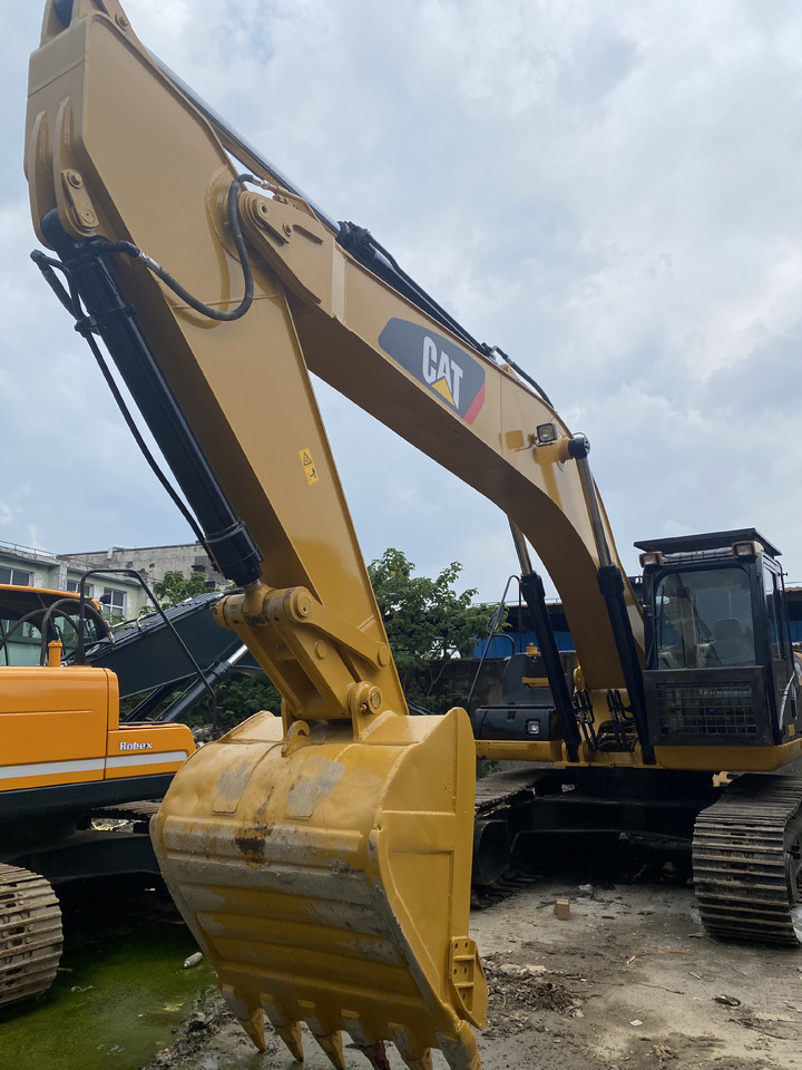 Caterpillar 330D - Bager guseničar: slika 1 Caterpillar 330D - Bager guseničar: slika 1