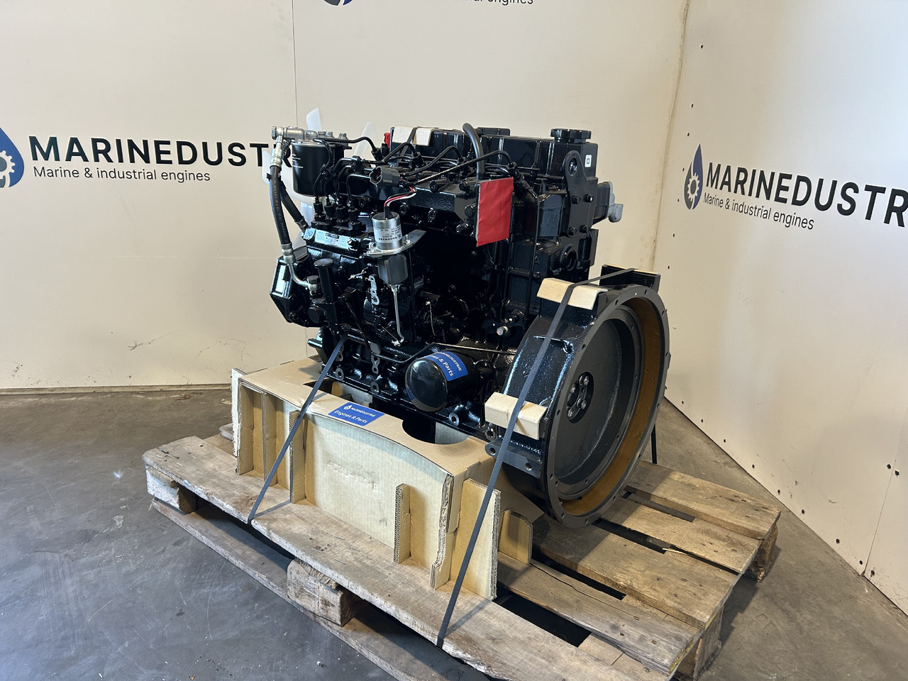 Motor za Druga mašina novi Mitsubishi S4S (New engine): slika 6