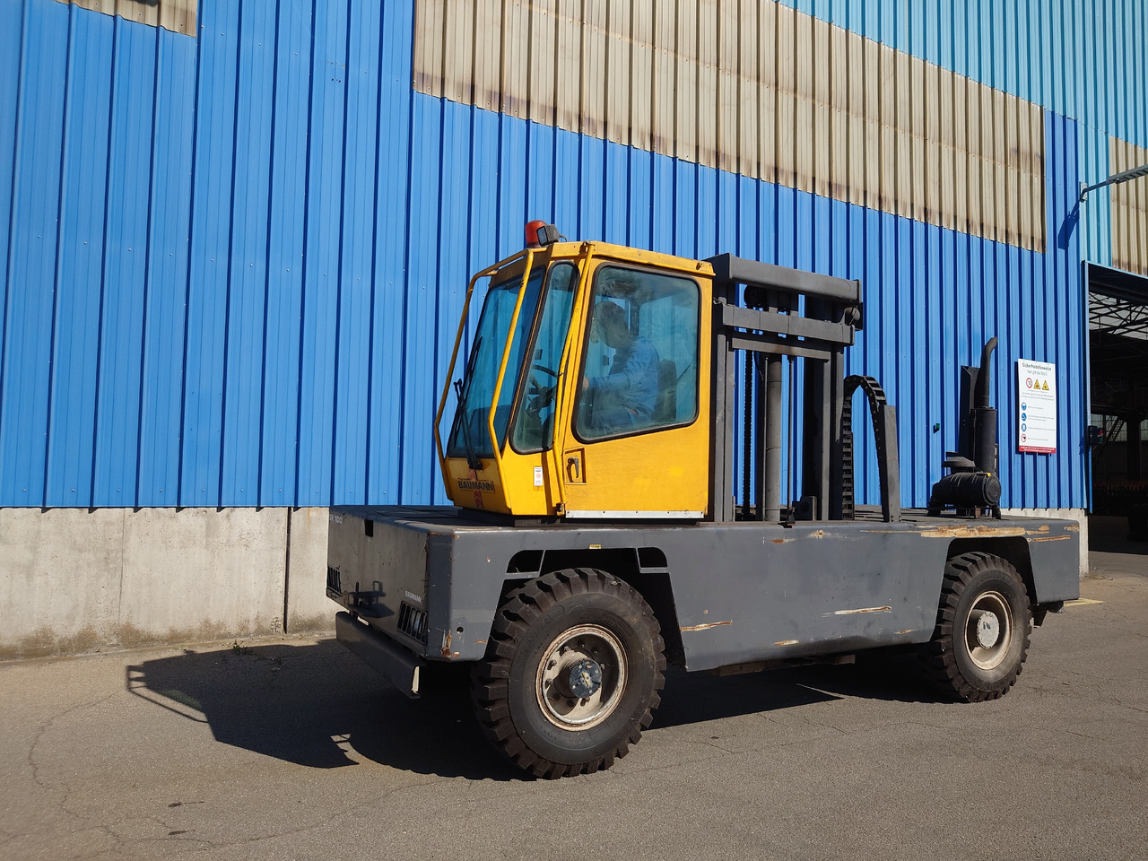 BAUMANN GX100 - Bočni utovarivač: slika 2 BAUMANN GX100 - Bočni utovarivač: slika 2