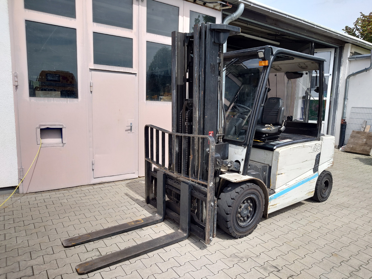 Hyundai 40B-9 - Električni viljuškar: slika 3 Hyundai 40B-9 - Električni viljuškar: slika 3
