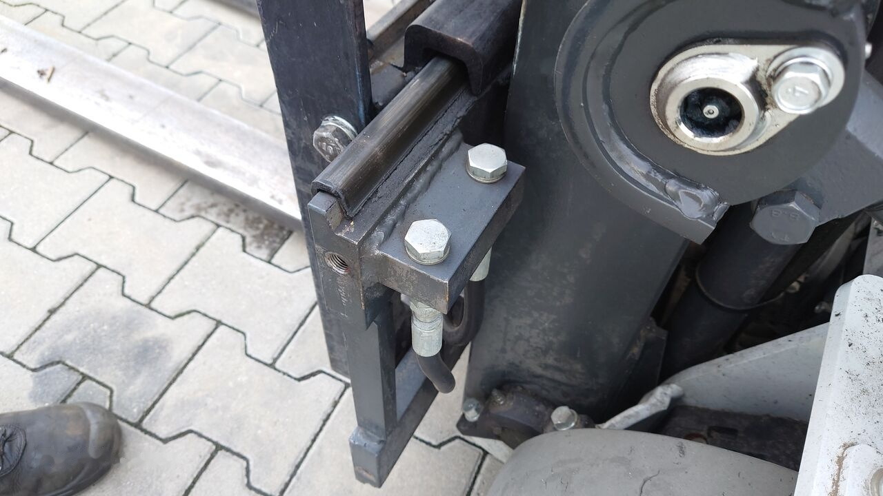 Električni viljuškar UniCarriers AG1N1L18Q: slika 6