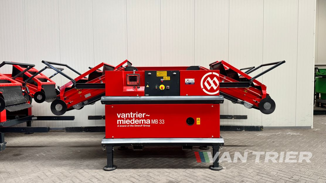 Miedema MB33 Box filler - Transporter: slika 1 Miedema MB33 Box filler - Transporter: slika 1