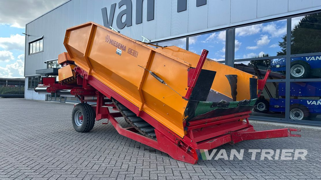 Miedema SB851 Receiving hopper - Oprema za skladištenje: slika 1 Miedema SB851 Receiving hopper - Oprema za skladištenje: slika 1