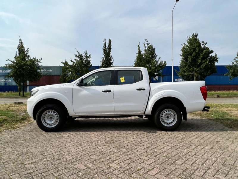 Nissan Navara 4x4 - 22 UNITS - 2.5 D Double Cab - XE - EURO 2 - NEW!! READY FOR WORK!!! - Pikap, Dostavno vozilo sa duplom kabinom: slika 2 Nissan Navara 4x4 - 22 UNITS - 2.5 D Double Cab - XE - EURO 2 - NEW!! READY FOR WORK!!! - Pikap, Dostavno vozilo sa duplom kabinom: slika 2