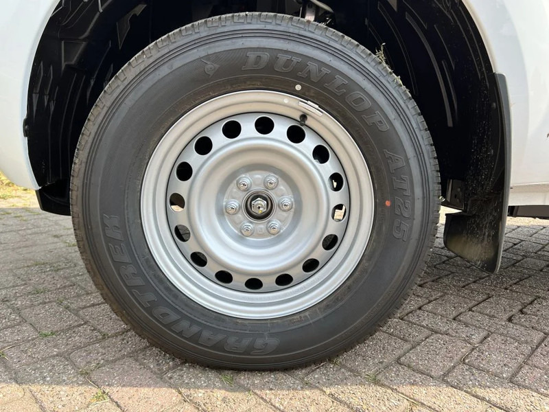 Pikap, Dostavno vozilo sa duplom kabinom novi Nissan Navara 4x4 - 22 UNITS - 2.5 D Double Cab - XE - EURO 2 - NEW!! READY FOR WORK!!!: slika 8